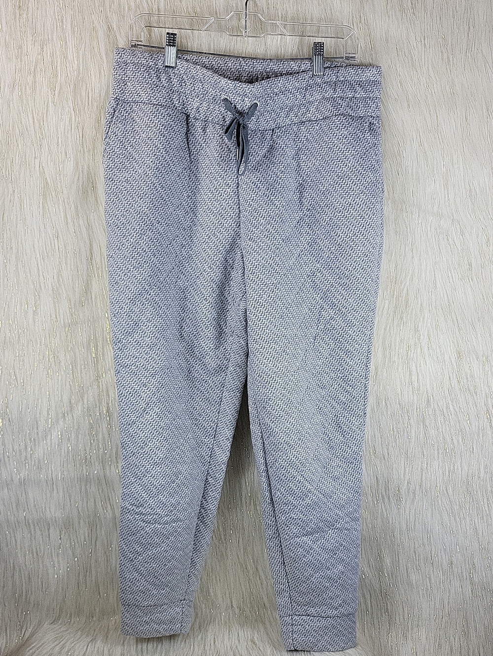 Jones NEW york Quilted Joggers